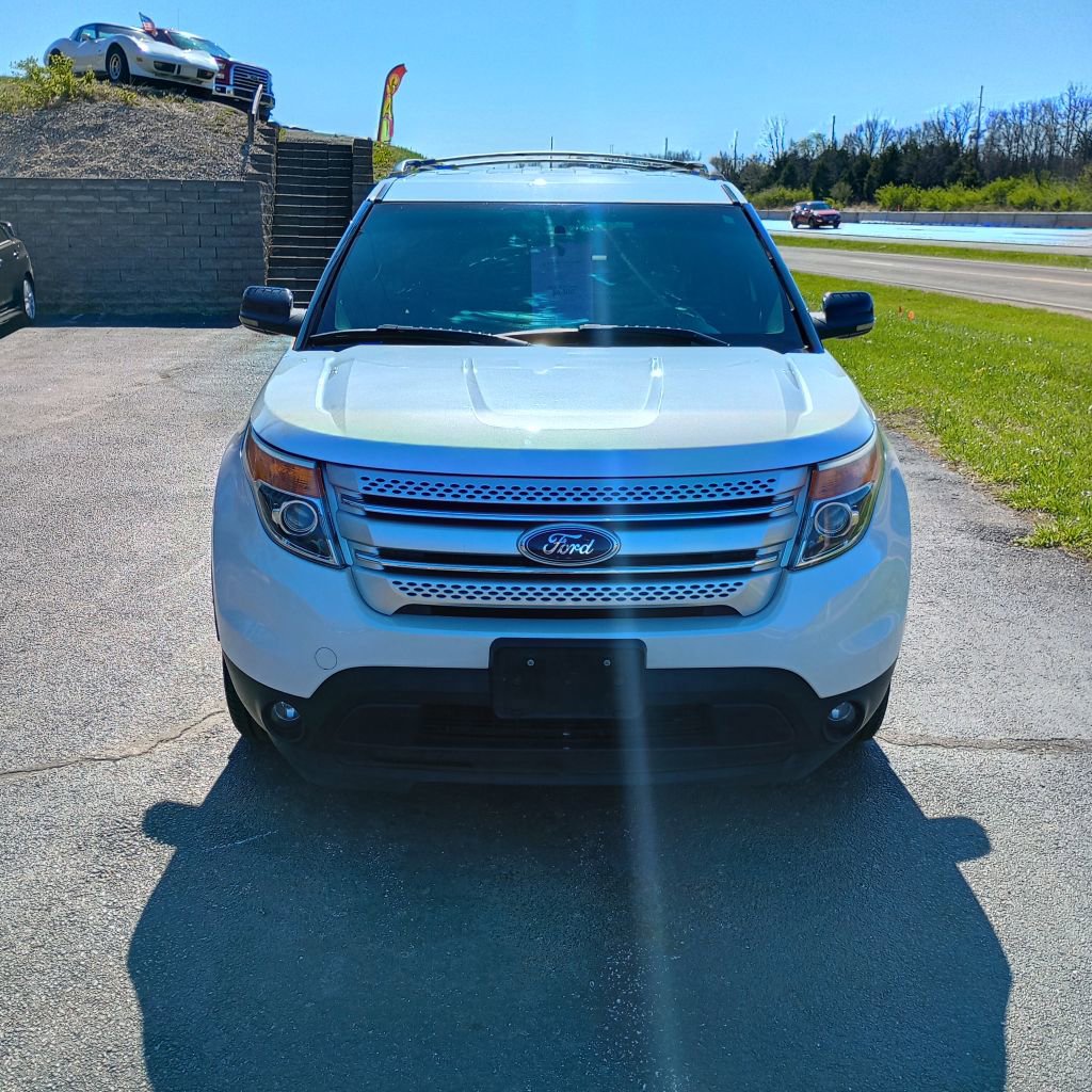 Used 2012 Ford Explorer XLT AWD/4WD image 8