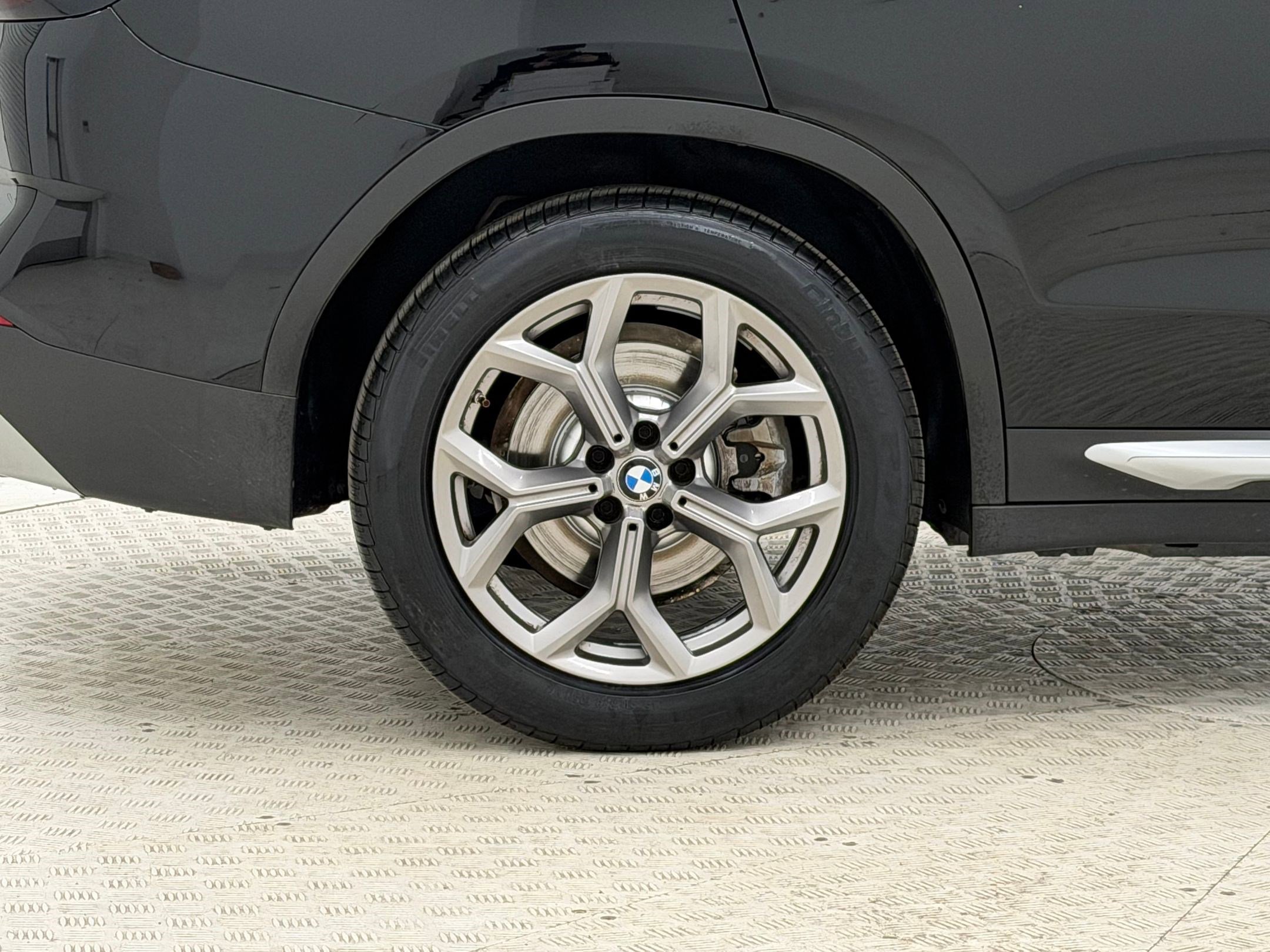 Used 2022 BMW X3 xDrive30i w/ Convenience Package image 12