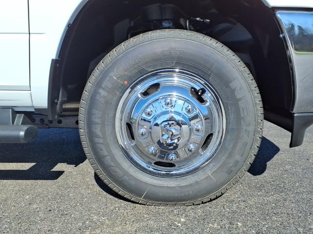 New 2026 RAM 3500 Tradesman w/ Chrome Appearance Group A image 9