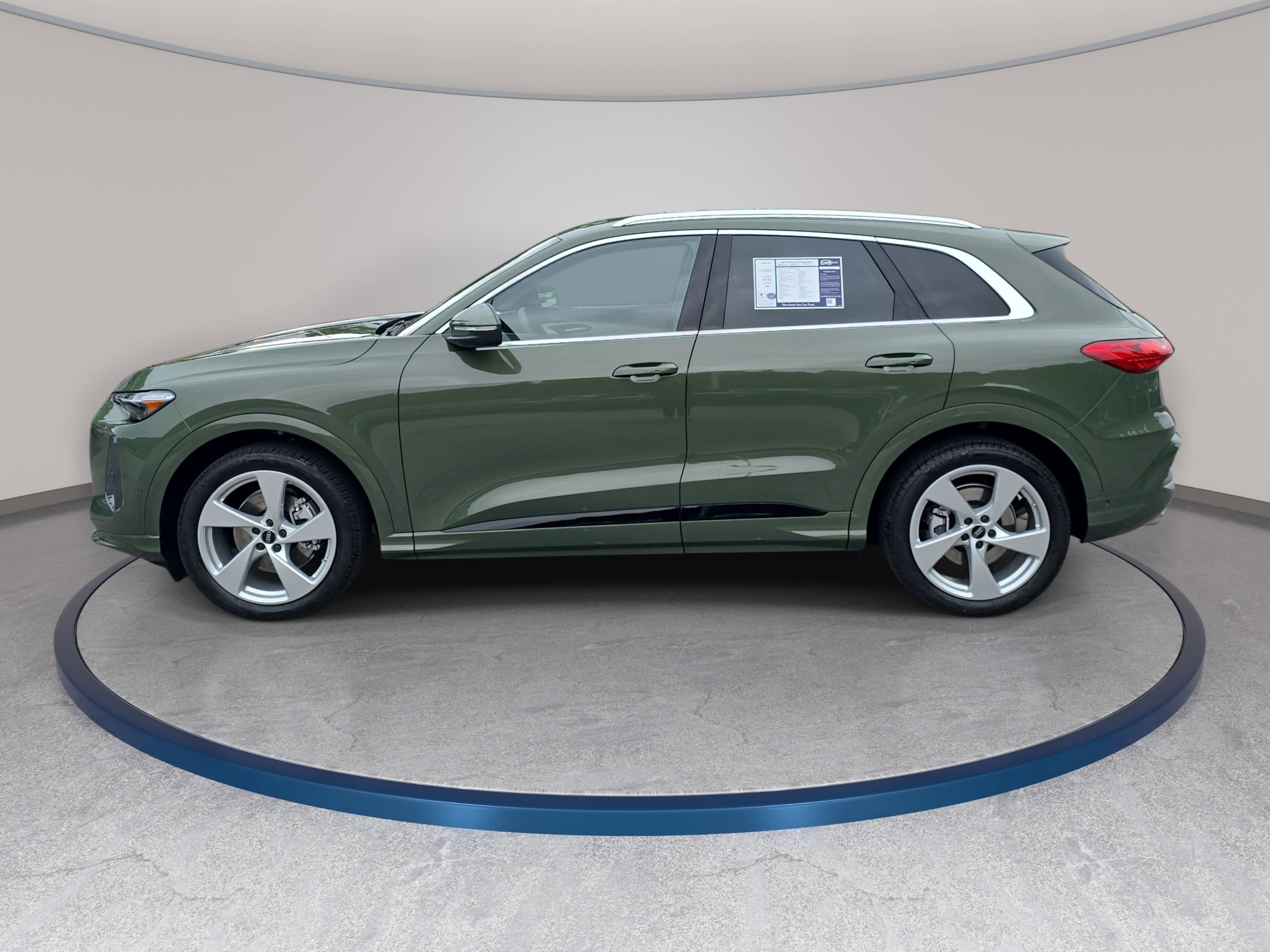 Certified 2025 Audi Q5 Prestige AWD/4WD image 8