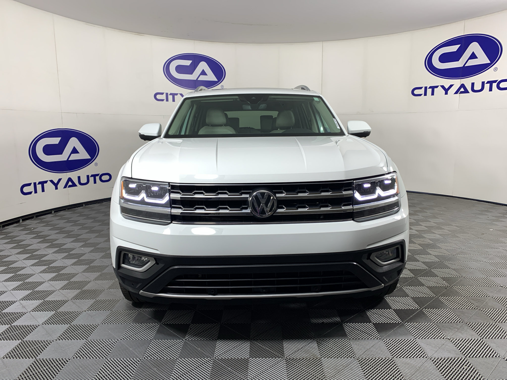 Used 2019 Volkswagen Atlas SEL Premium AWD/4WD image 9