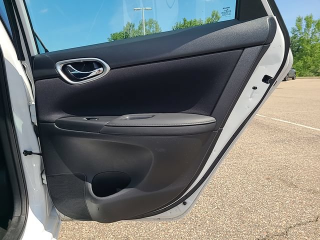 Used 2018 Nissan Sentra SV FWD image 25