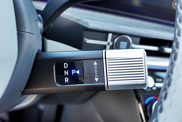 Used 2025 Hyundai Santa Fe Calligraphy image 36