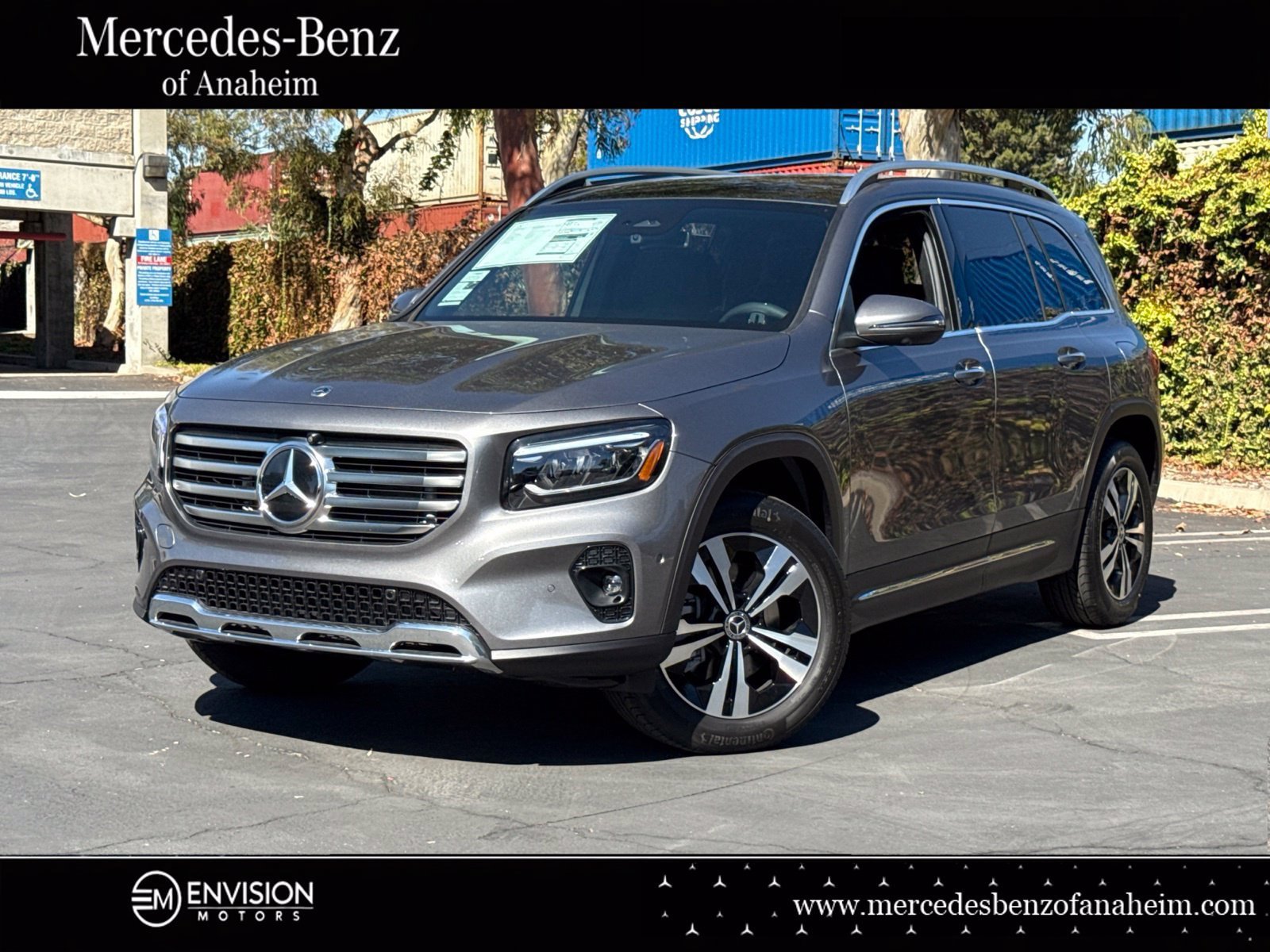 New 2026 Mercedes-Benz GLB 250 4MATIC image 1
