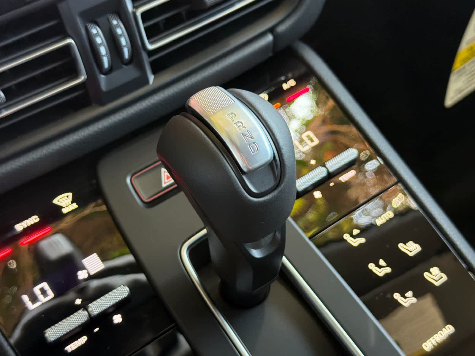 New 2026 Porsche Macan S AWD/4WD image 25