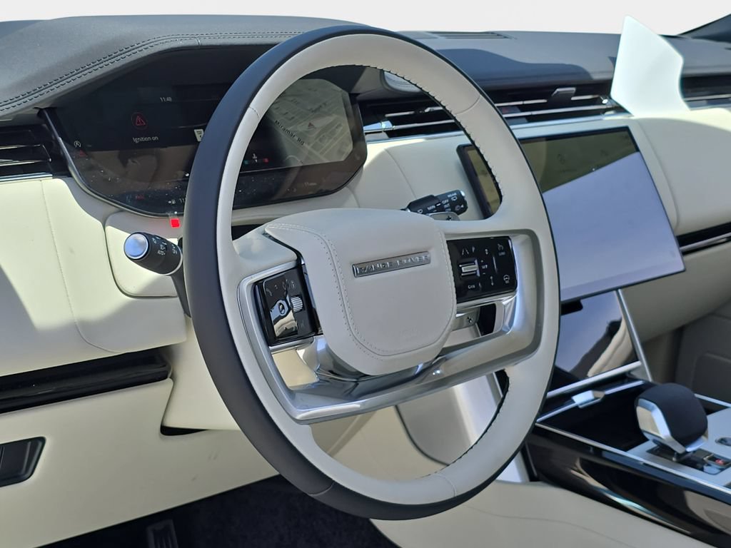 New 2026 Land Rover Range Rover SE AWD/4WD image 17