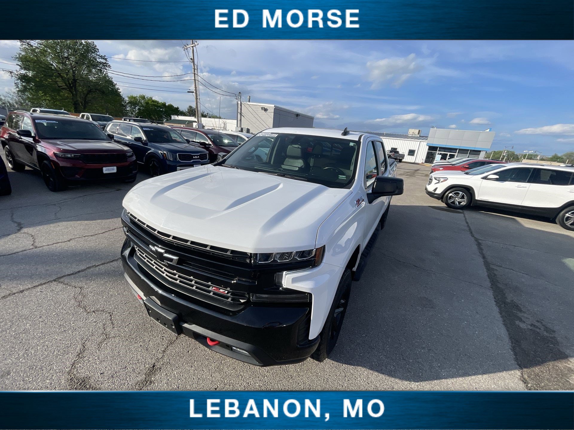 Certified 2021 Chevrolet Silverado 1500 LT Trail Boss w/ Convenience Package II AWD/4WD image 19