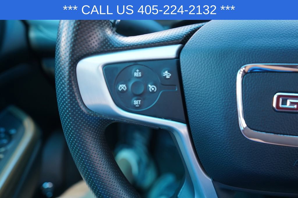 Used 2023 GMC Acadia SLE w/ Driver Convenience Package FWD image 35