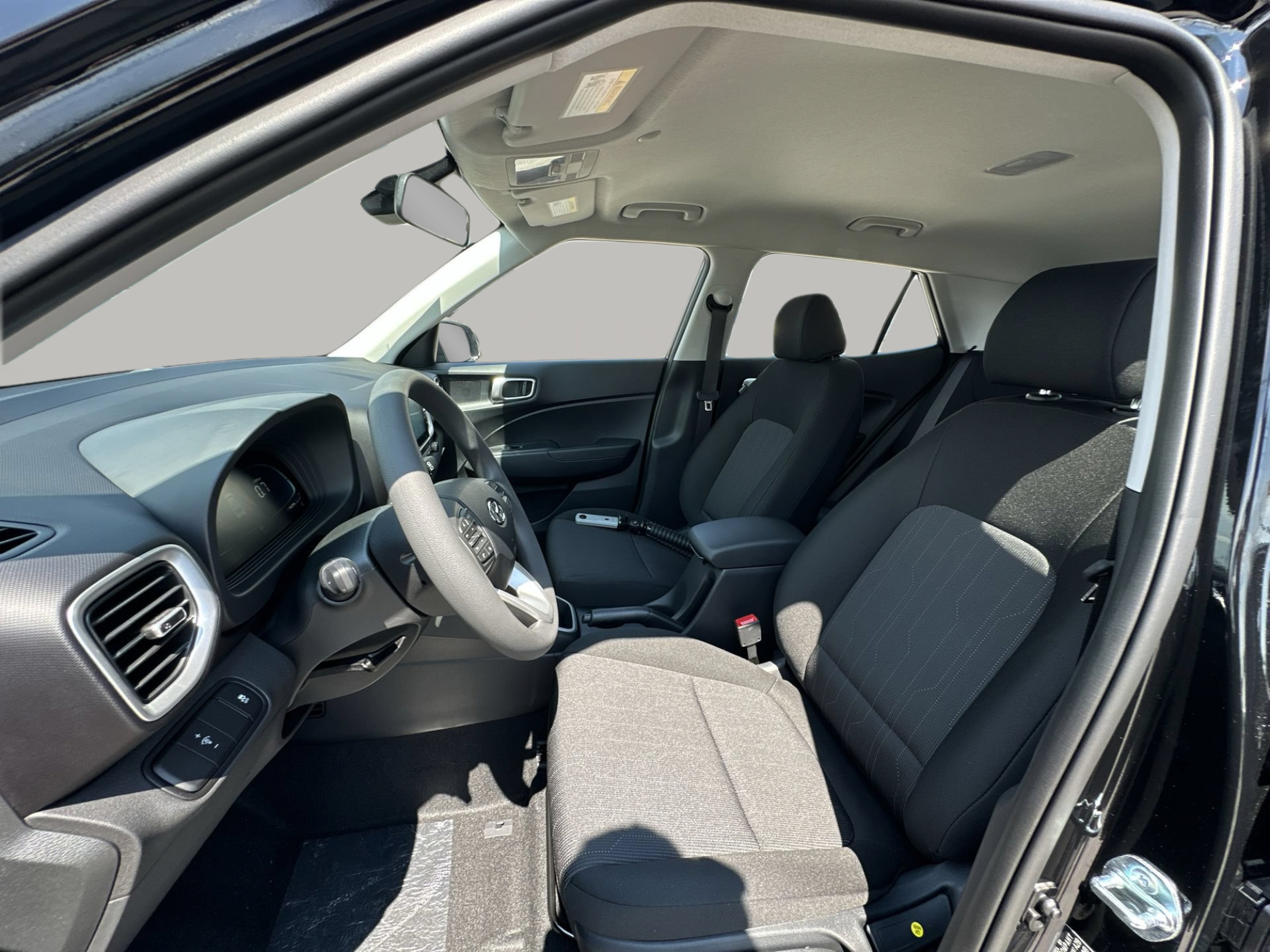 New 2026 Hyundai Venue SE FWD image 13