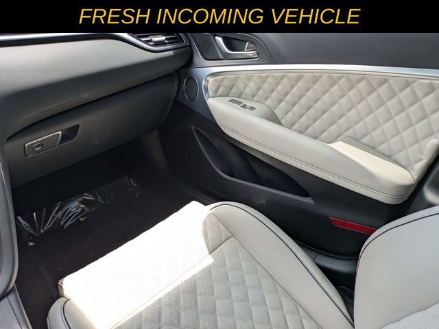 Used 2025 Genesis G70 3.3T Advanced w/ Sport Prestige Package RWD image 15