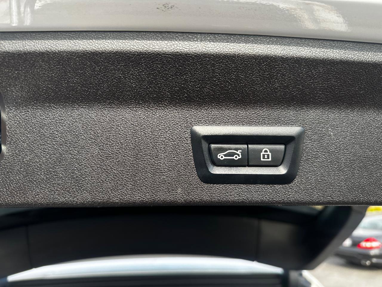 Used 2020 BMW X3 xDrive30i w/ Premium Package image 24