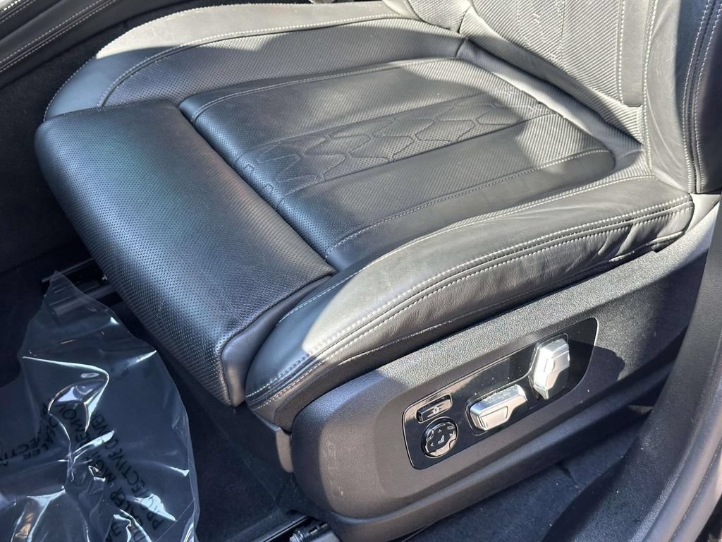 Used 2019 BMW X7 xDrive50i w/ M Sport Package AWD/4WD image 30