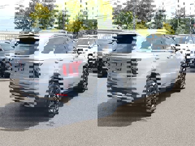 New 2026 Kia Sorento S w/ S Panoramic Sunroof Package image 6