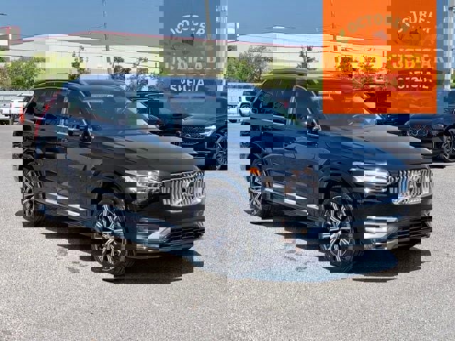 Certified 2024 Volvo XC90 B6 Plus