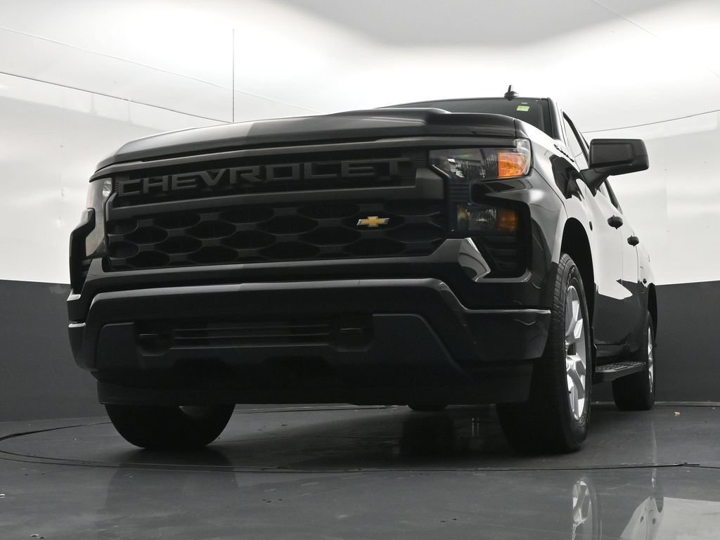 Used 2022 Chevrolet Silverado 1500 Custom RWD image 34