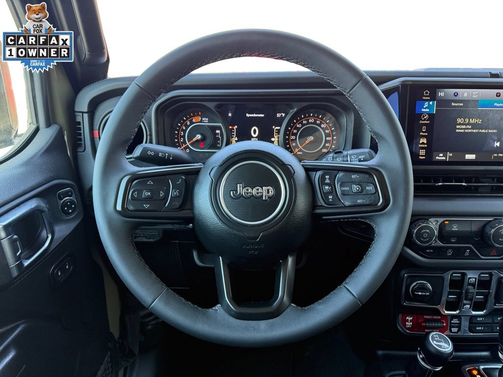 Used 2026 Jeep Wrangler Unlimited Rubicon AWD/4WD image 12