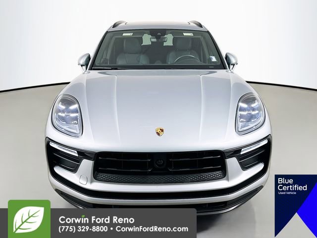 Used 2023 Porsche Macan Turbo image 2