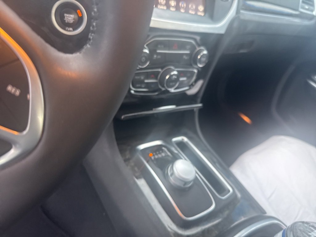 Used 2022 Chrysler 300 Touring L w/ Popular Equipment Group image 21