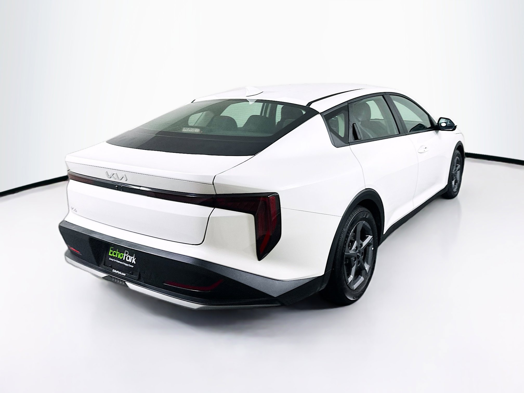 Used 2025 Kia K4 LXS image 9