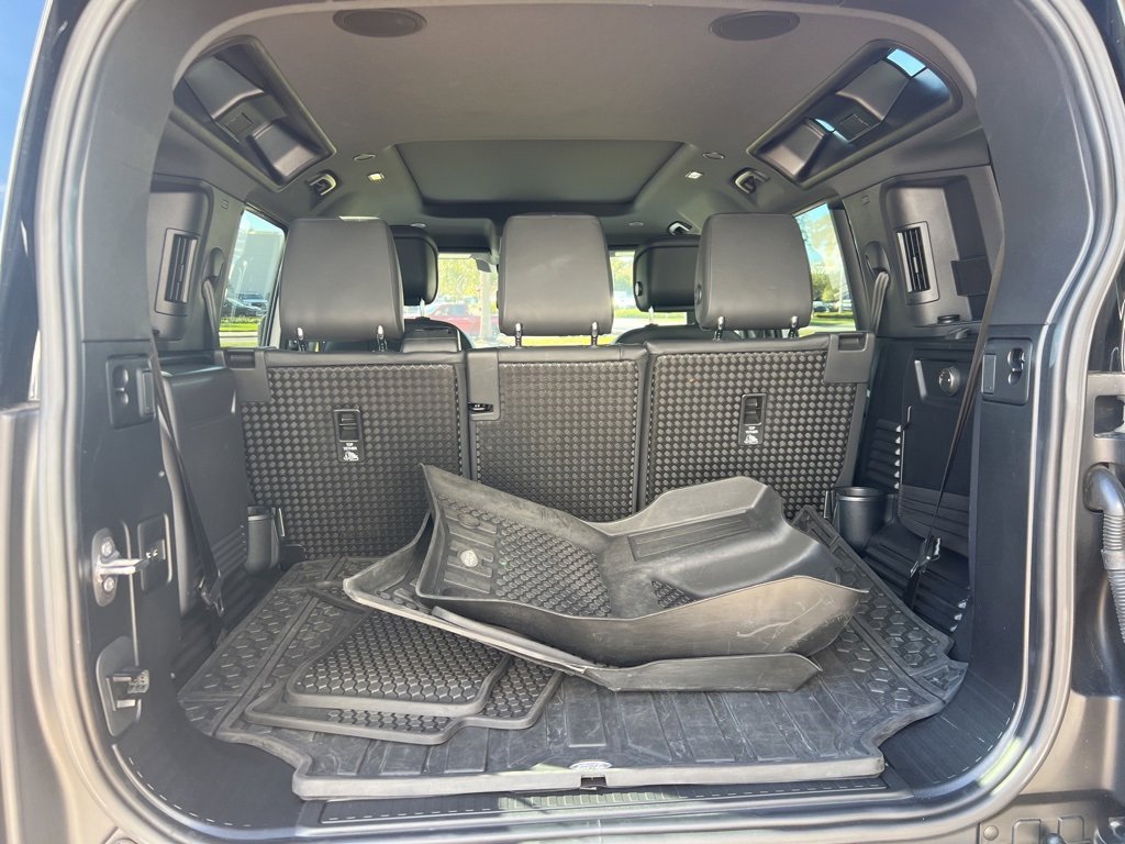 Used 2022 Land Rover Defender 110 X-Dynamic HSE image 17