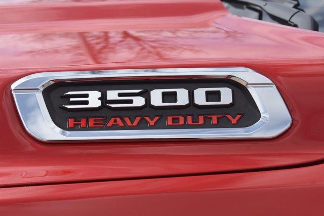Used 2024 RAM 3500 Limited image 12