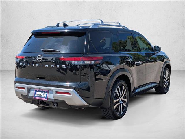 Used 2023 Nissan Pathfinder Platinum FWD image 5