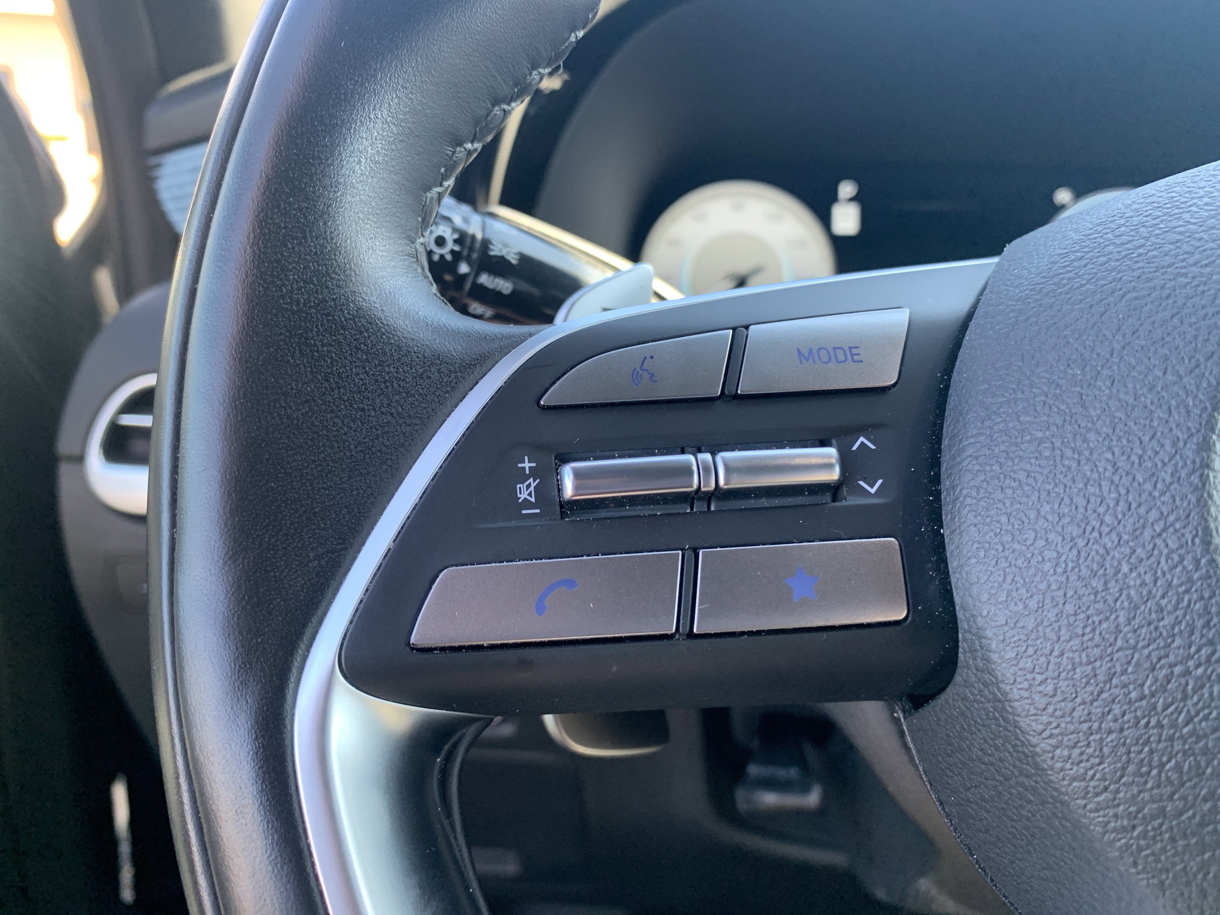 Used 2024 Hyundai Palisade Calligraphy image 19