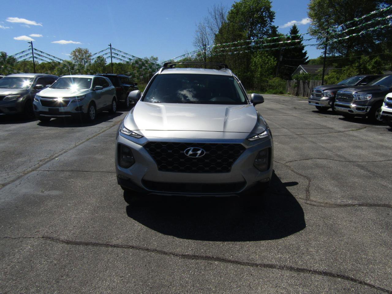 Used 2020 Hyundai Santa Fe SEL w/ Convenience Package AWD/4WD image 2