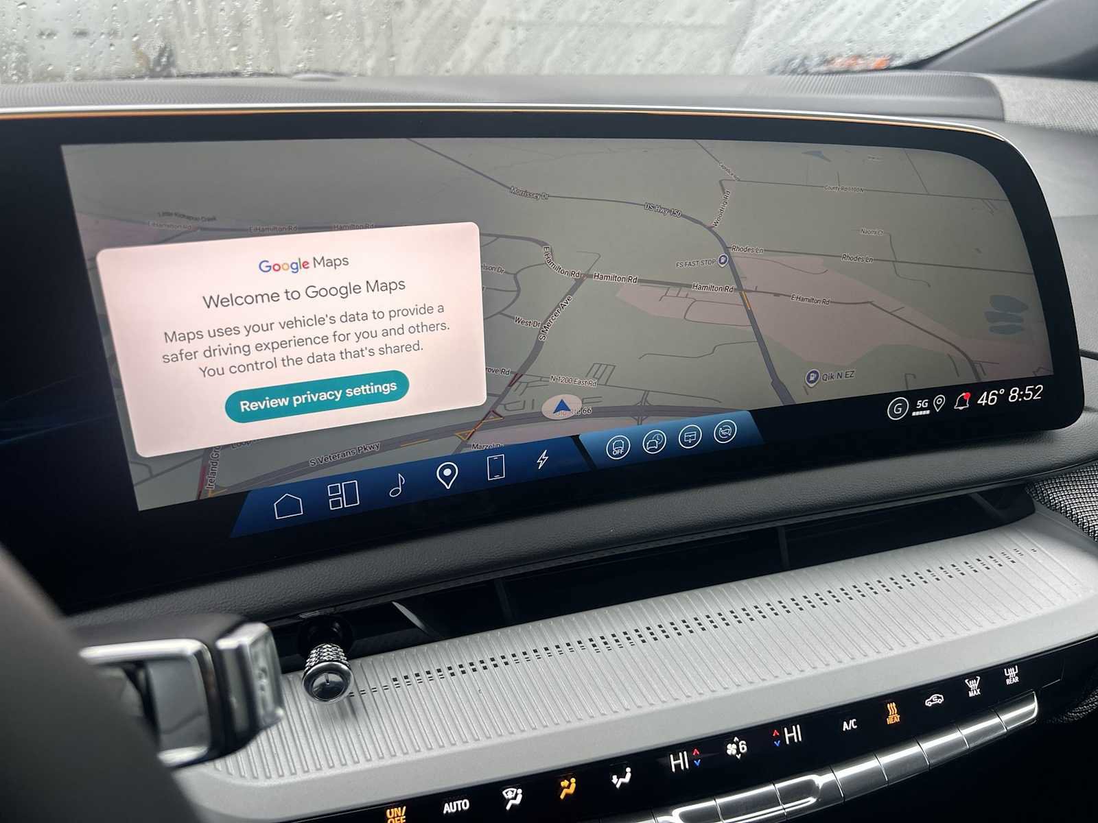 New 2026 Cadillac Optiq Luxury 1 image 13