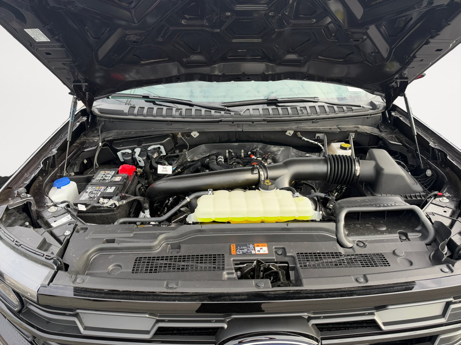Used 2027 Ford Expedition Active RWD image 23
