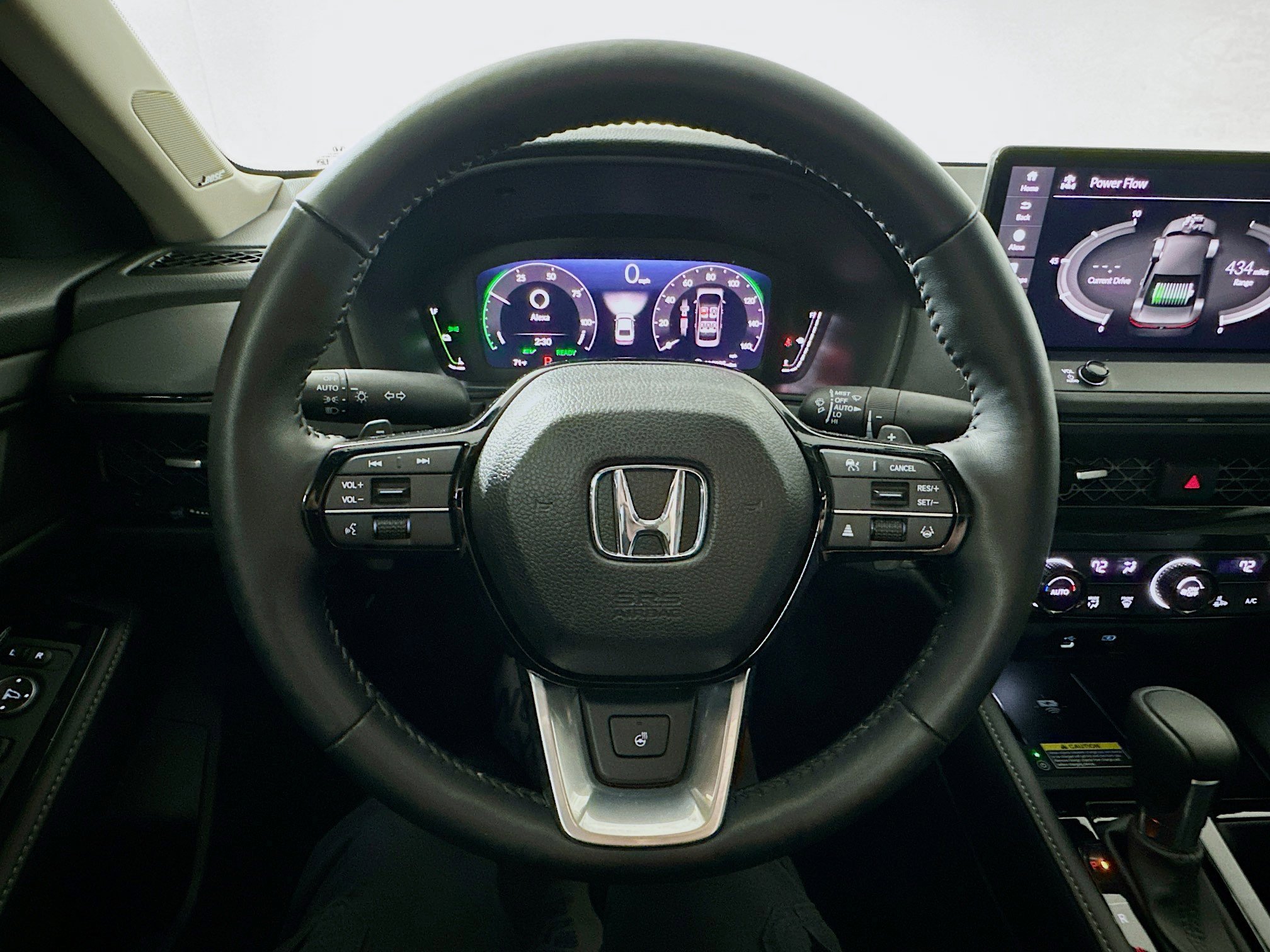 Used 2025 Honda Accord Touring image 11