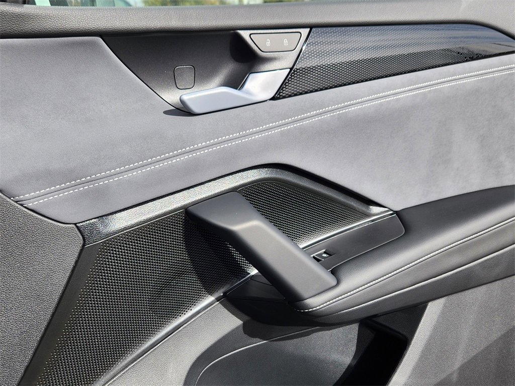 New 2026 Volkswagen Tiguan SE image 20