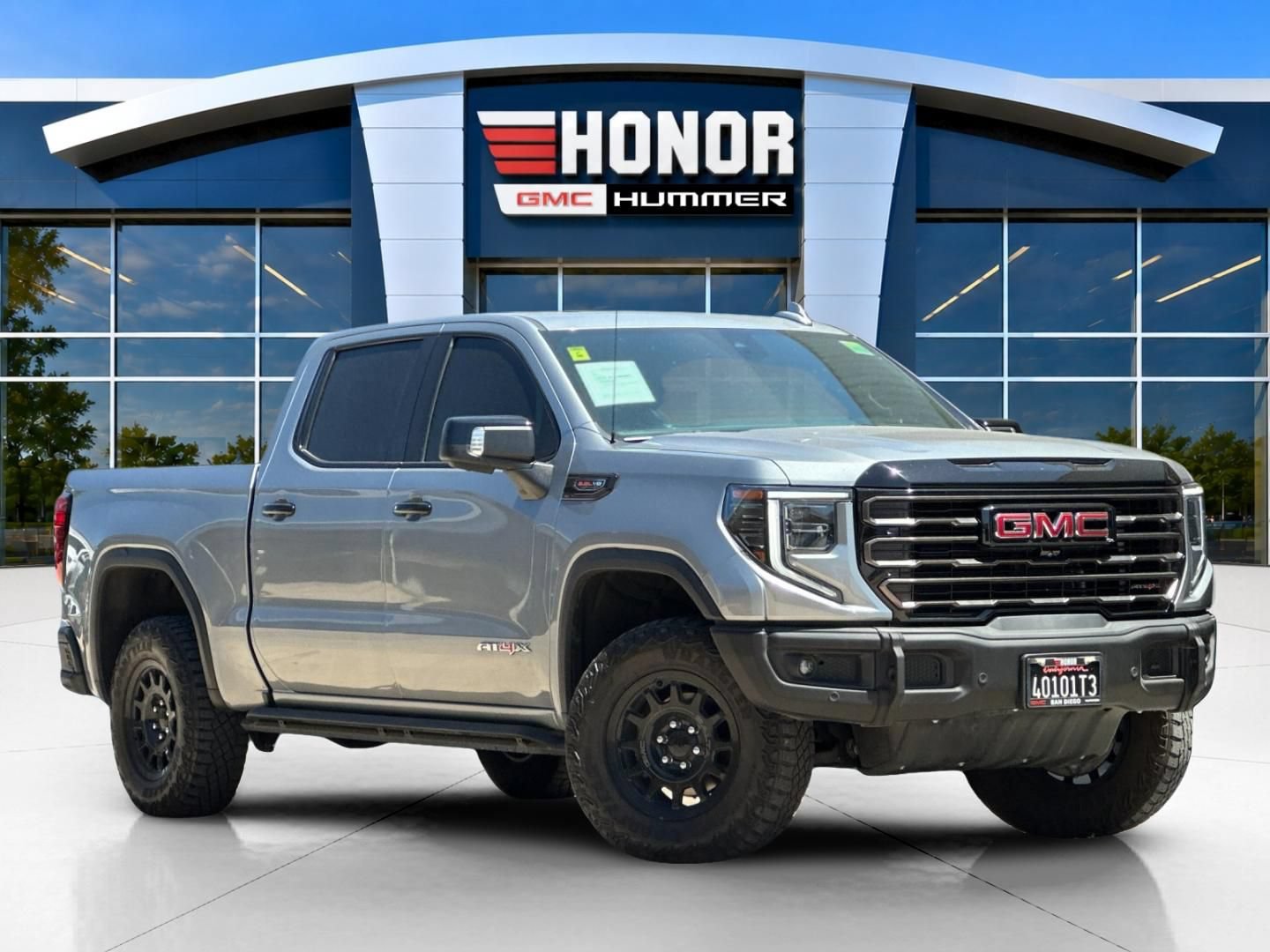 Used 2023 GMC Sierra 1500 AT4X w/ AT4X AEV Edition AWD/4WD image 2