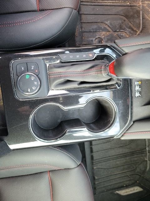 Used 2024 Chevrolet Blazer RS w/ Driver Confidence II Package image 32