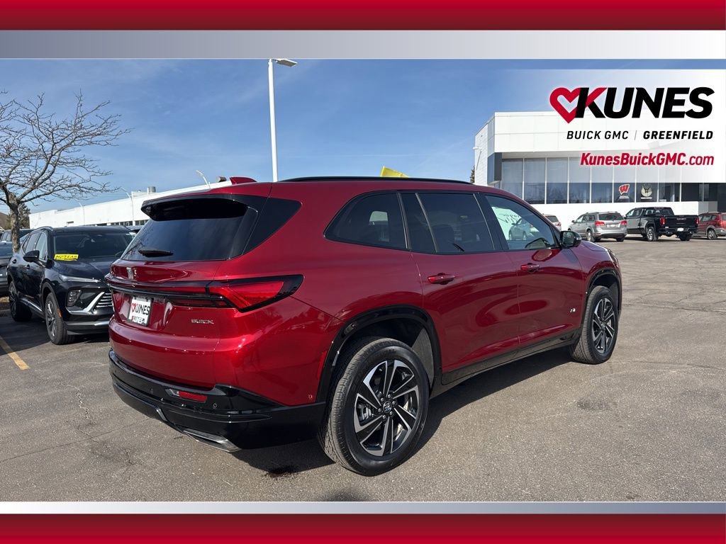 New 2025 Buick Enclave Sport Touring w/ Super Cruise Package image 5
