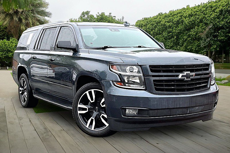 Used 2019 Chevrolet Suburban Premier w/ RST 6.2L Performance Edition RWD image 19