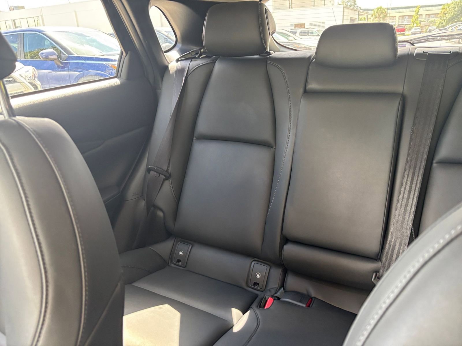 Used 2025 MAZDA CX-30 AWD 2.5 S w/ Select Sport Pkg image 39