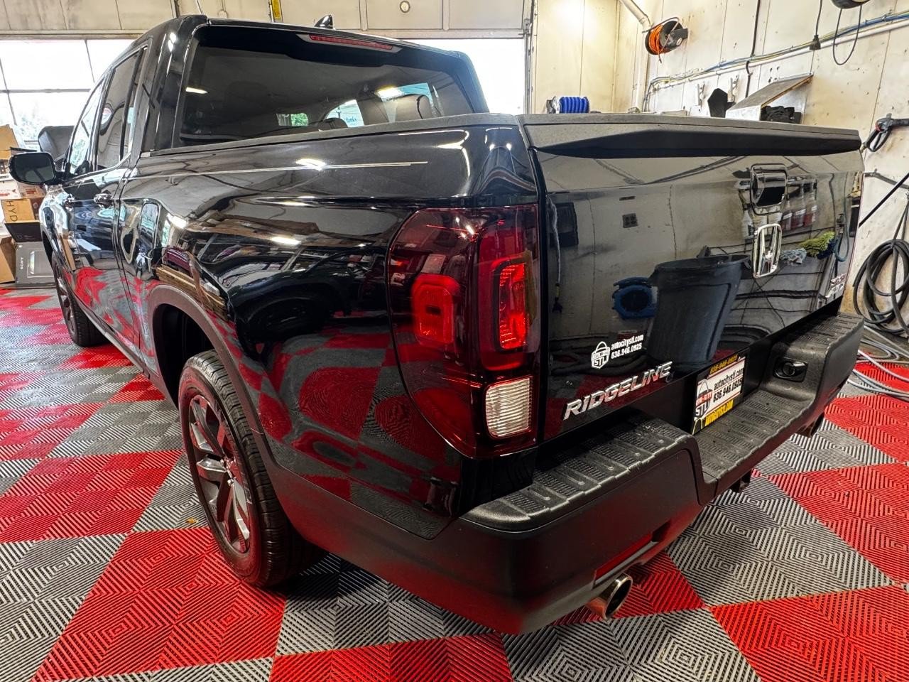 Used 2023 Honda Ridgeline Sport image 5