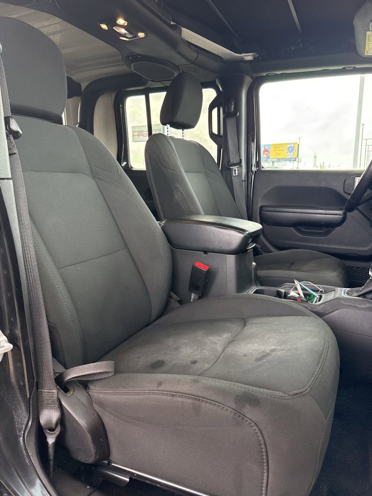 Used 2021 Jeep Gladiator Willys image 21