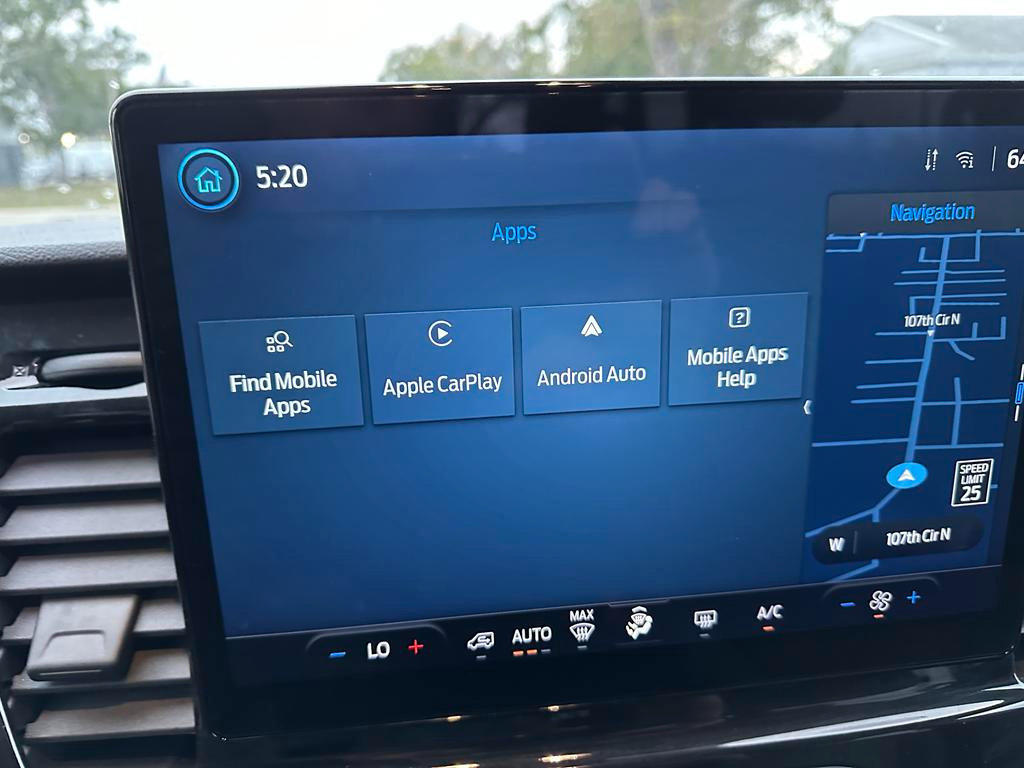 Used 2025 Ford Transit 350 XLT image 29