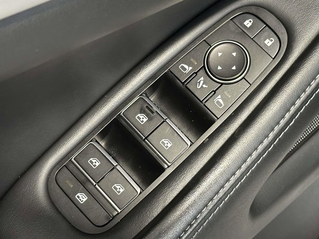 Used 2023 INFINITI QX60 Pure image 30