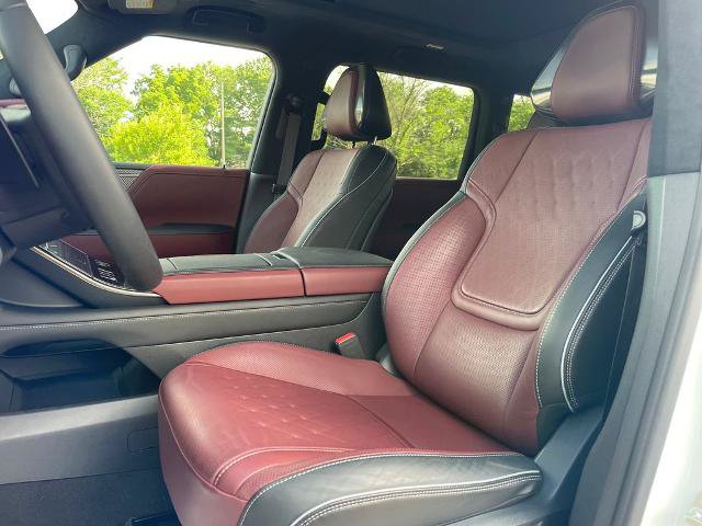 Certified 2026 INFINITI QX80 Autograph w/ Premium Cargo Package AWD/4WD image 17