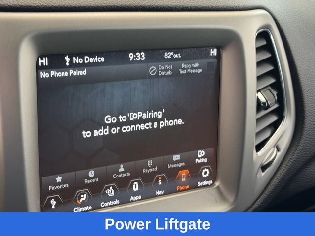 Used 2021 Jeep Compass Latitude w/ Driver Assistance Group FWD image 17