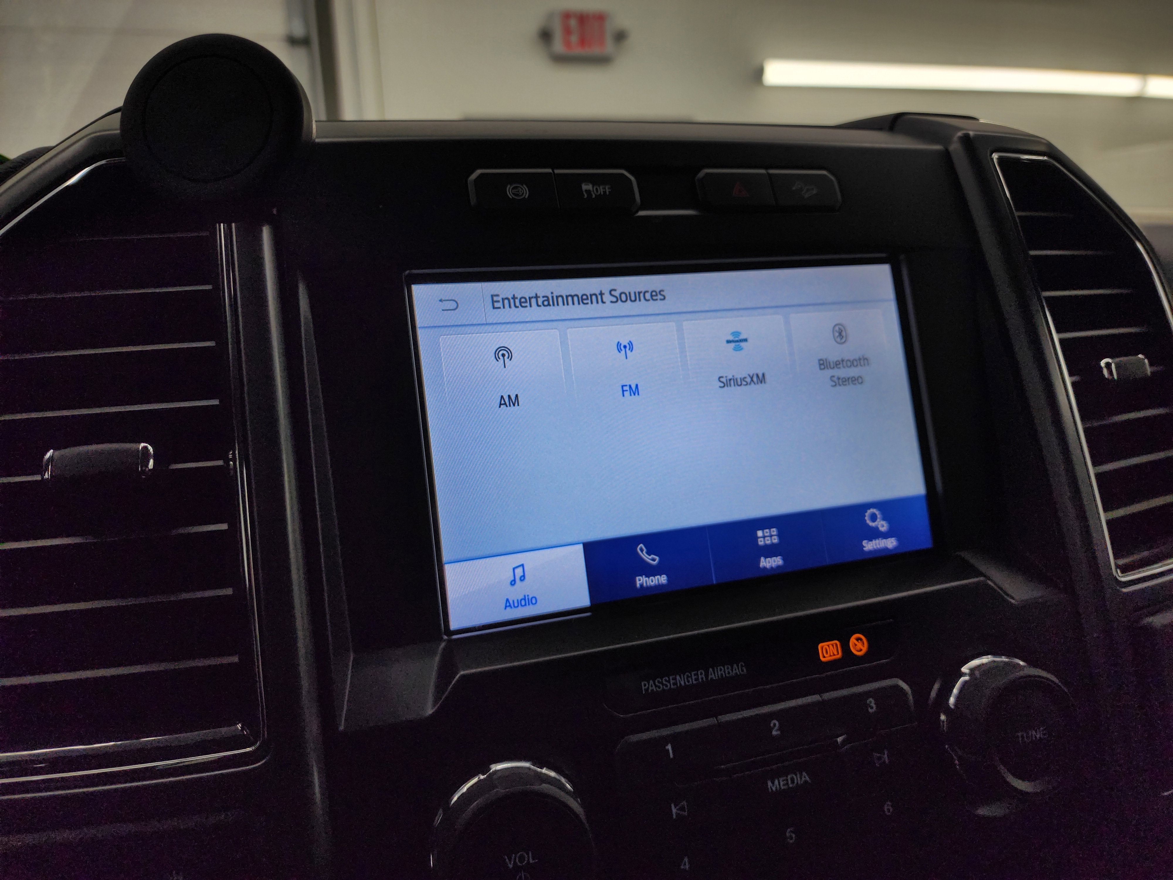 Used 2022 Ford F250 XLT w/ Black Appearance Package image 48