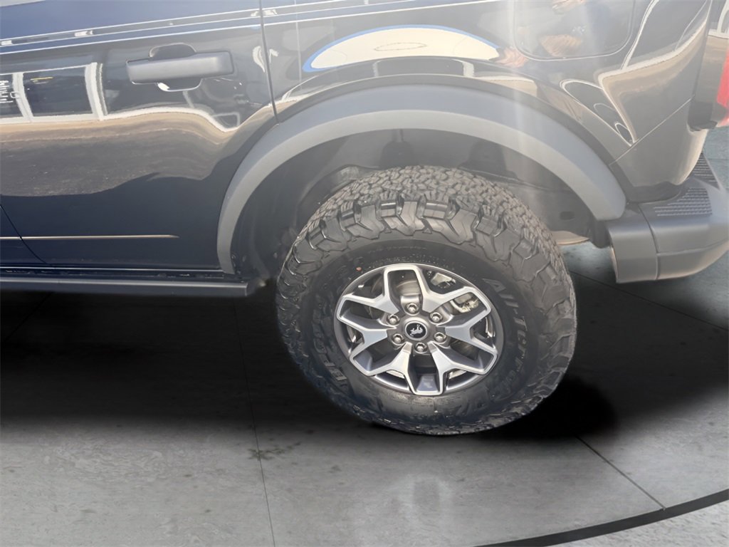 Used 2024 Ford Bronco Badlands image 9
