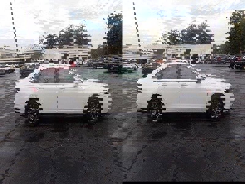 New 2025 Honda Accord EX-L image 4