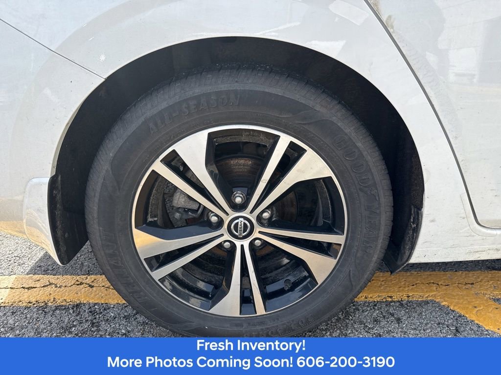 Used 2022 Nissan Sentra SV image 5