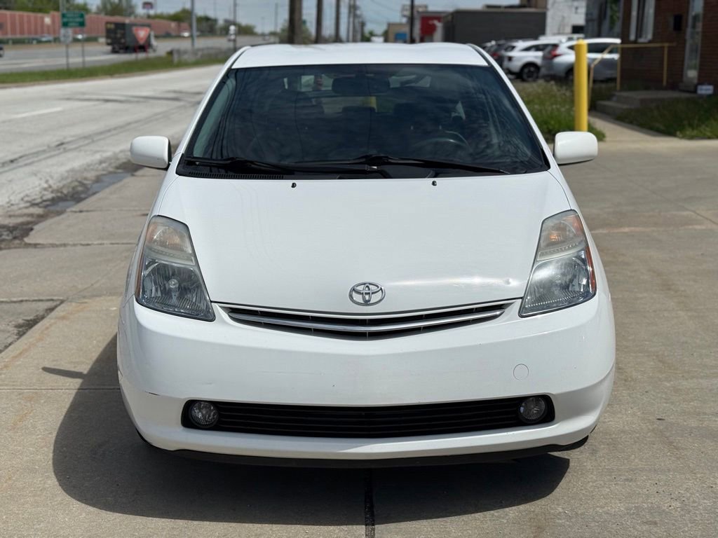 Used 2009 Toyota Prius Touring FWD image 2