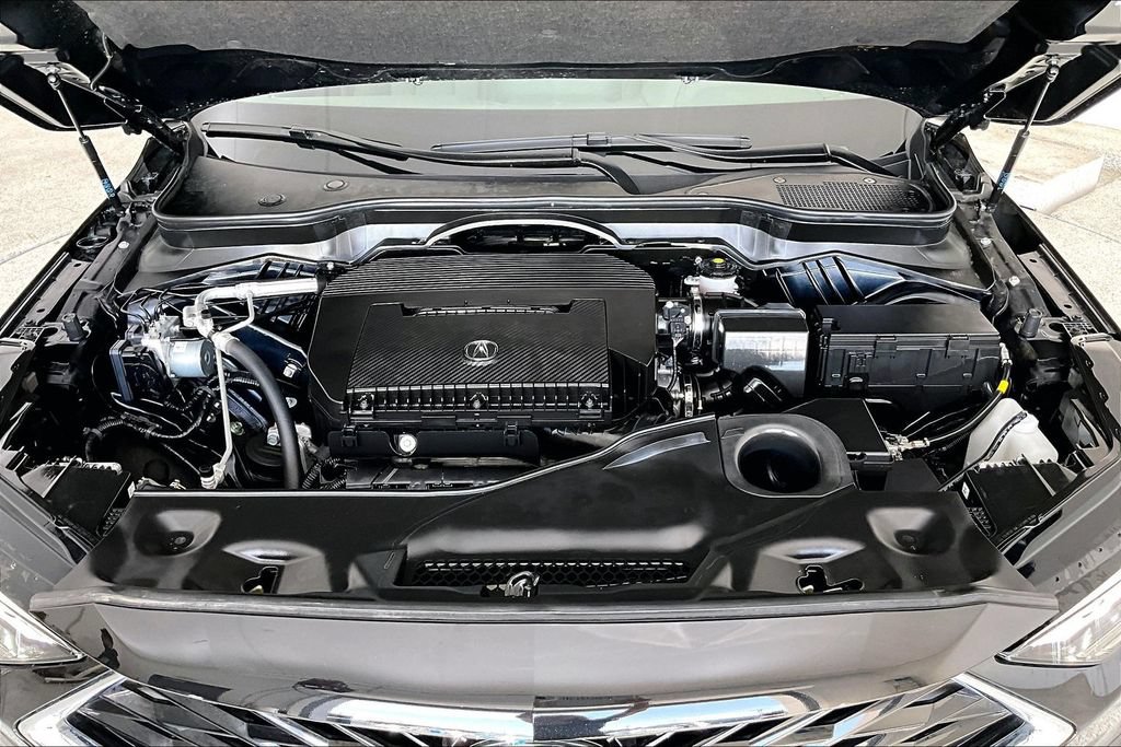 Certified 2026 Acura MDX w/ Technology Package FWD image 12