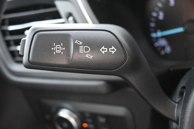 Used 2020 Ford Escape SEL AWD/4WD image 38